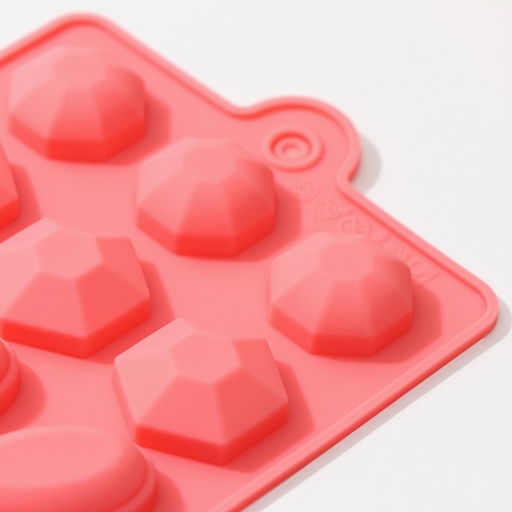 Форма для льда Доляна «Кристаллы», силикон, 22×11 см, 18 ячеек (3.2×2.5 см), МИКС