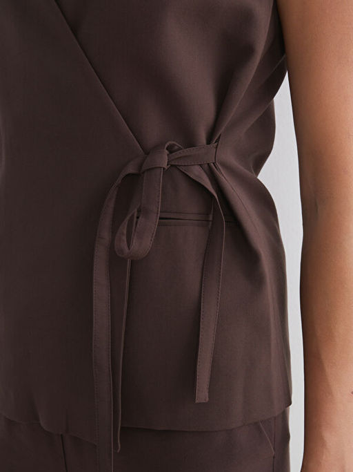 Kruvaze Yaka Kad?n Klasik Yelek