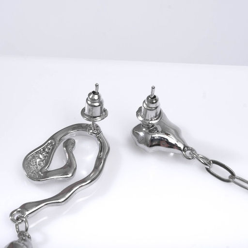 Серьги висячие со стразами Звёздочка со спиралью, цвет белый в серебре, 6,5см - Queen fair фото 3