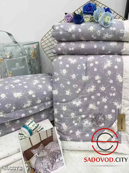 Комплект постельного белья с готовым одеялом