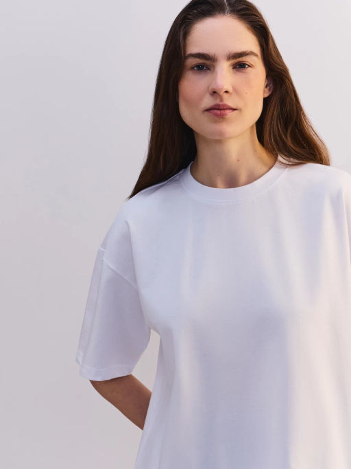Футболка свободного кроя из хлопка OVERSIZE0726-1 / Zarina