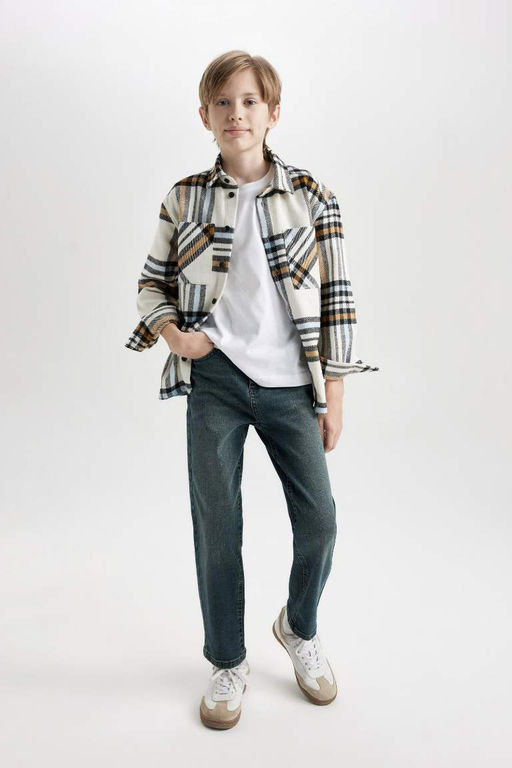 Широкая фланелевая рубашка в клетку с длинными рукавами и воротником-поло для мальчиков с карманами и карманами - Defacto фото 2