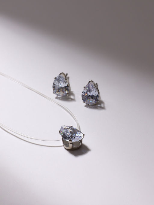 Гарнитур 2 предмета: кулон, серьги На леске капелька, цвет белый в серебре, 30 см