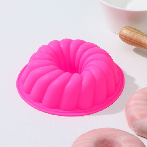 Форма для выпечки Доляна «Немецкий кекс. Заварное печенье», силикон, d=13 см, внутр.d=11.5 см, цвет синий