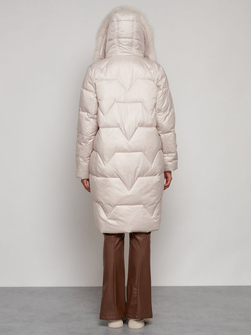 Пальто утепленное с капюшоном зимнее женское бежевого цвета 13305B - Visdeer фото 17