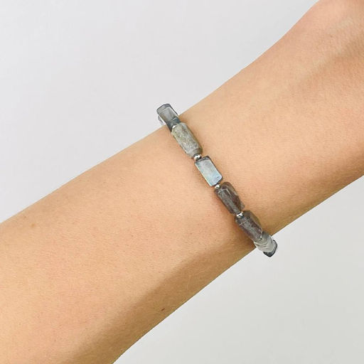 Браслет из Лабрадора