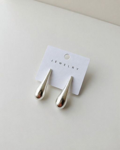 Стильные серьги