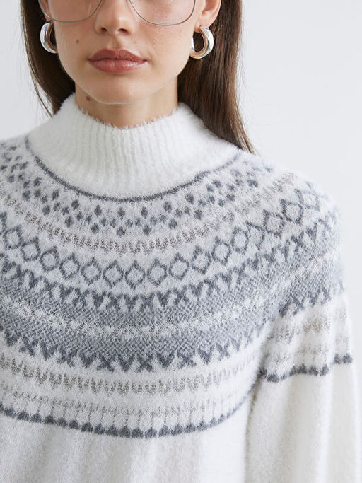 Dik Yaka Desenli Kad?n Triko Kazak