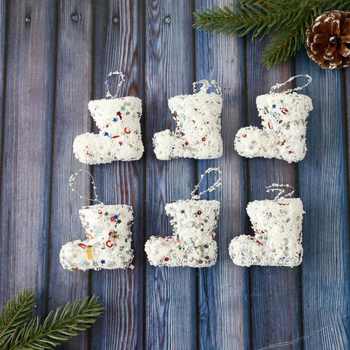 Цена за 2 шт. Ёлочные игрушки 6 шт. «Сапожки - волшебный перелив» 5×4 см, белый