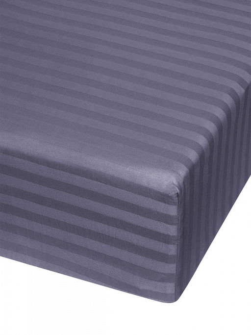 Проcтыня сатин-страйп 180х200+25 на резинке сиреневый сатин - Denastia фото 2