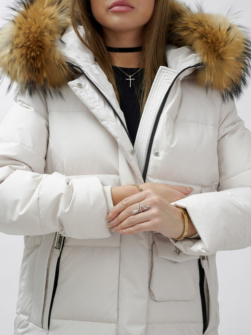 Куртка зимняя Visdeer 3215SB женская светло-бежевая с мехом енота утеплитель 220 г/м²  фото 12