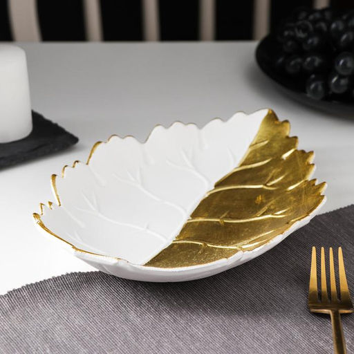 Блюдо для фруктов Доляна «Золотой лист», 25.5×17×3.5 см, цвет золотой с белым
