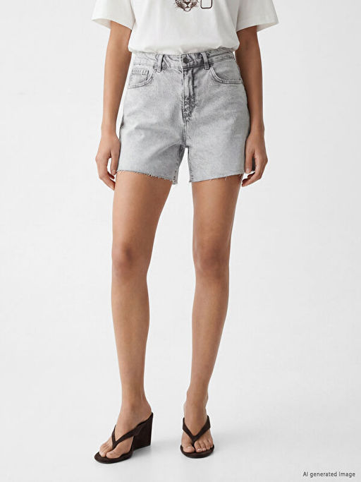 Джинсовые шорты женские Regular Fit