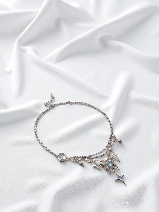 Колье Бабочка звёзды, белое в серебре, 40 см