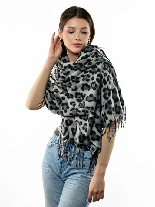 Яркий палантин с анималистичным принтом - Pretty mania фото 10