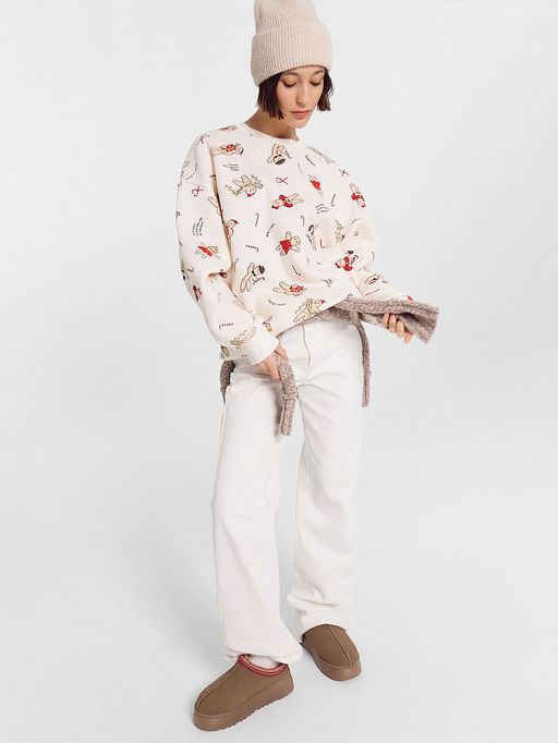 Джемпер женский молочно-бежевый новогодний с принтом в виде печенья и конфет - Mark formelle фото 8