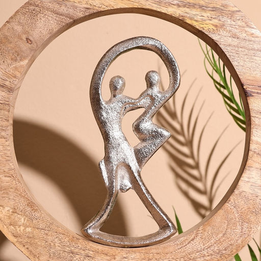 Сувенир интерьерный в деревянном кольце «Танец», 30×8×33 см