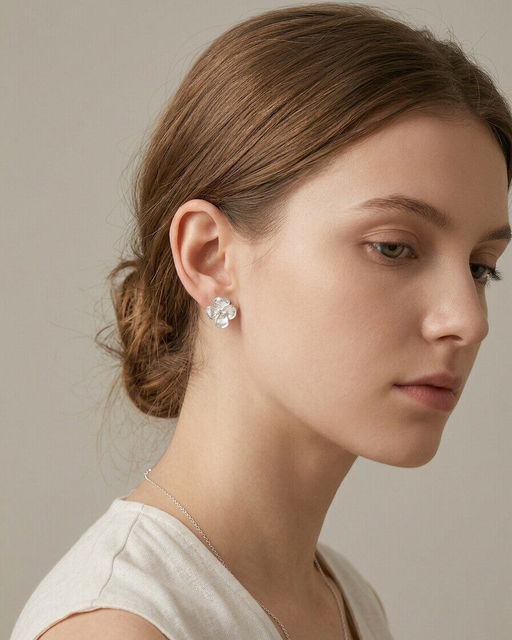 Стильные серьги