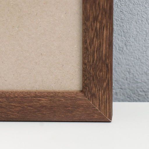 Фоторамка сосна с19 орех 30х45 см (пластиковый экран)