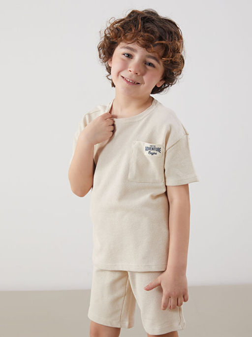 Bask?l? Erkek ?ocuk Ti??rt ve ?ort 2li