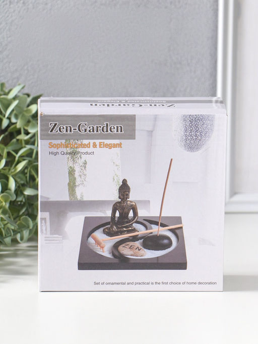 Японский сад камней настольный «Дзен. Будда в розовом у гонга», с подставкой для благовоний и набором аксессуаров, 13.2×15×16 см