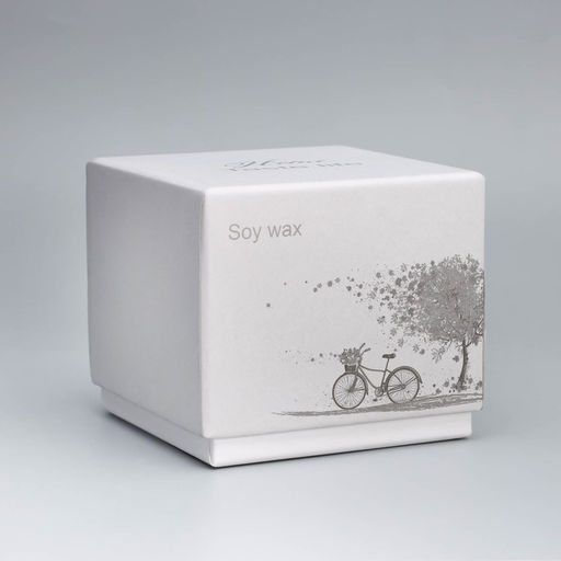 Ароматическая свеча в банке Soy WAX, английская груша и фрезия, белая, 9×9 см