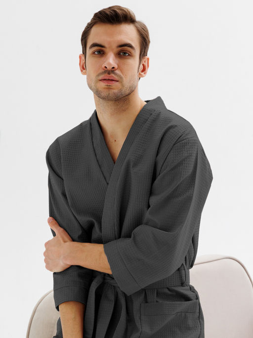 Мужской укороченный вафельный халат с планкой темно-серый В-05 (32)