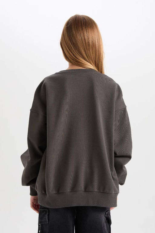 Толстовка с широким кроем и круглым вырезом для девочек Wednesday Oversize - Defacto фото 6
