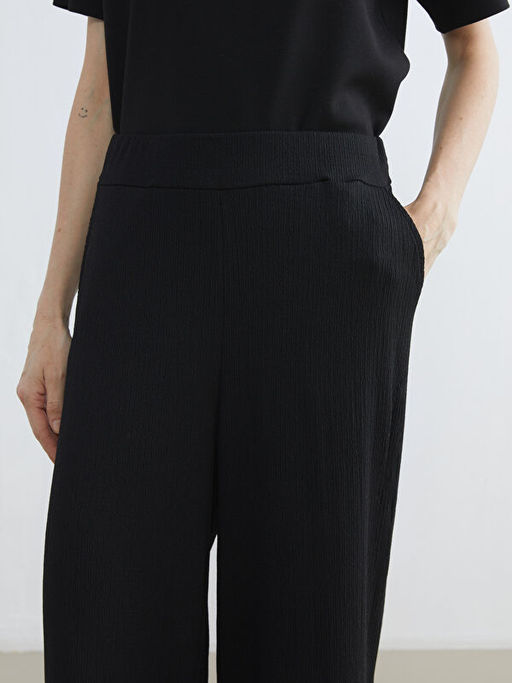 Beli Lastikli Dokulu Geni? Pa?a Kad?n Pantolon