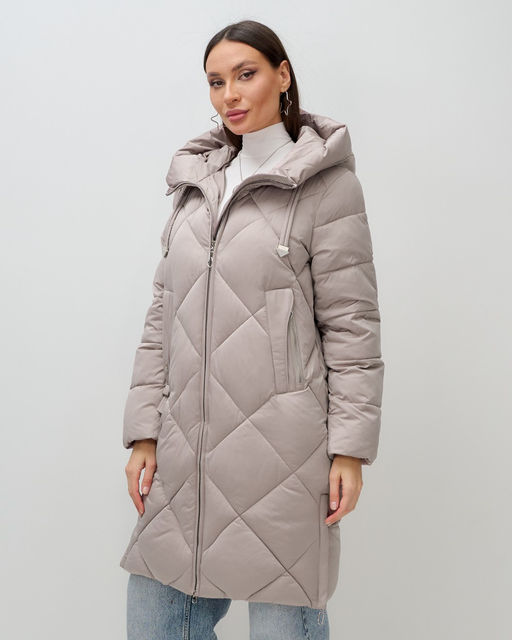 Пальто зимнее утепленное с капюшоном женское светло-коричневого цвета 7637SK - Visdeer фото 11
