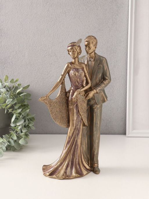 Фигурка полистоун «Пара в костюмах 20-30-х годов», 17×9×31.5 см