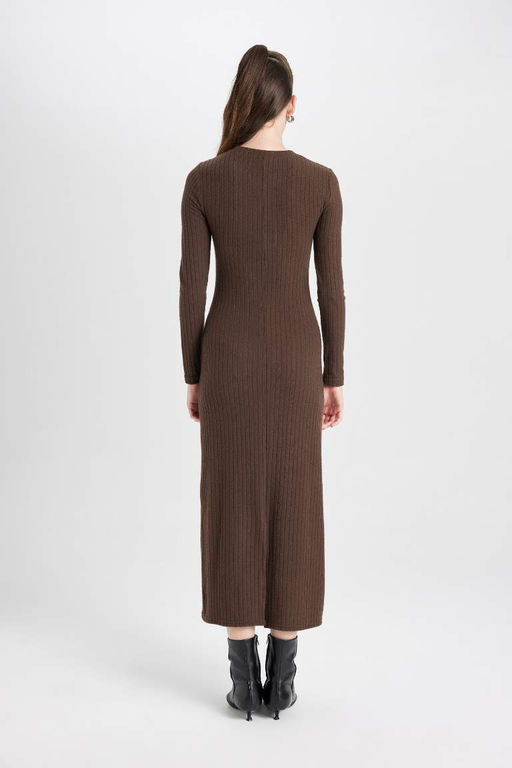 Облегающее платье макси с круглым вырезом и длинными рукавами - Defacto фото 5