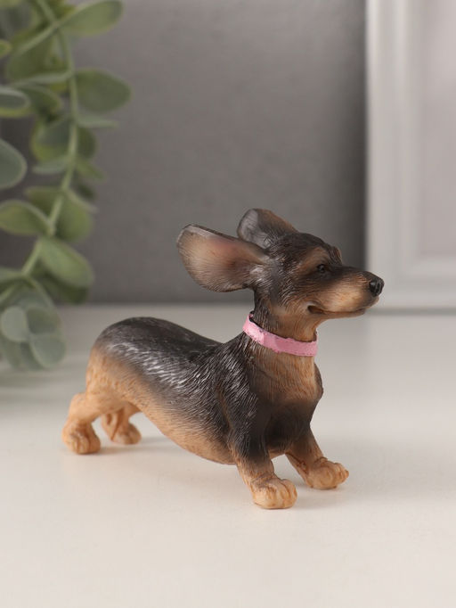 Фигурка полистоун «Такса с летящими ушами», 10×3×6.5 см