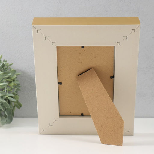 Фоторамка для фото 10×15 см «Аристея», пластик, золотая рама, 3.3×18.3×23.5 см