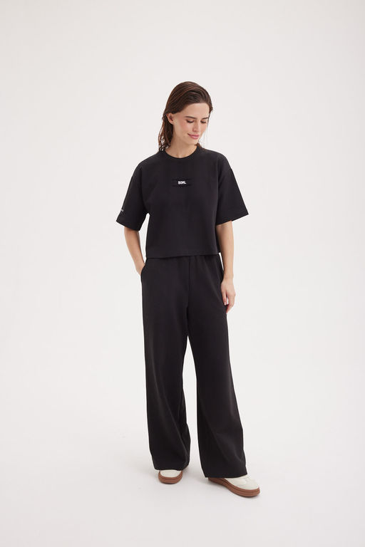 Футболка укороченная из плотного трикотажа "Уголь" женская