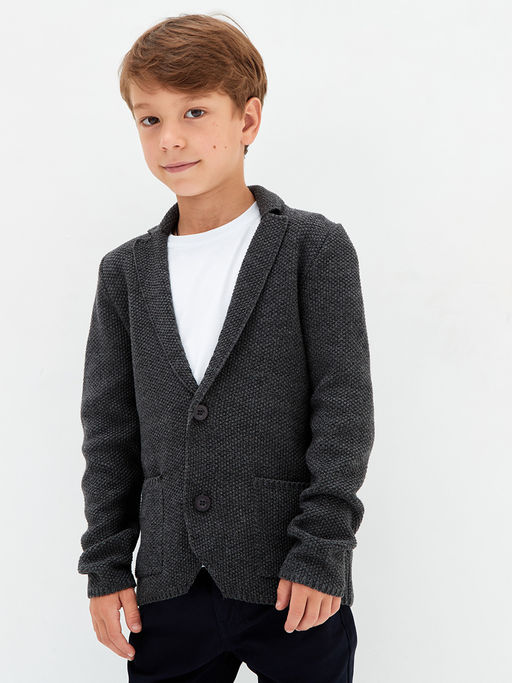 Темно-серый пиджак