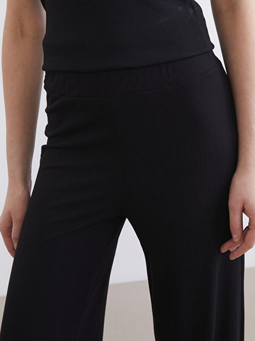 Beli Lastikli Dokulu Kad?n Pantolon