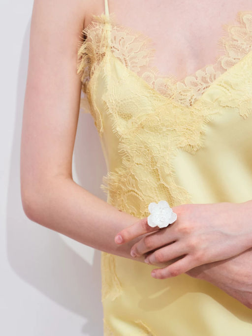 Кольцо в форме цветка ZR2605060326-6 / Zarina