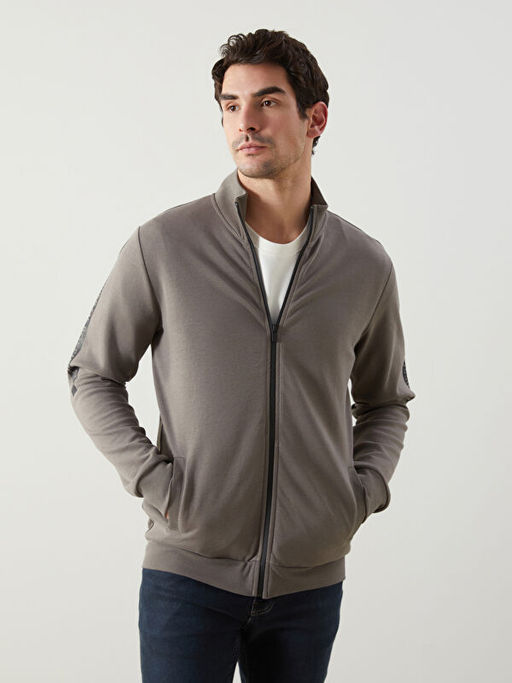 Dik Yaka Erkek Sweatshirt