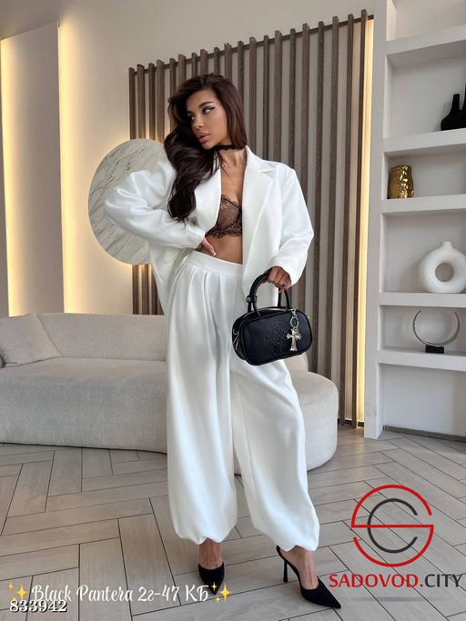 Костюм женский (пиджак и штаны)