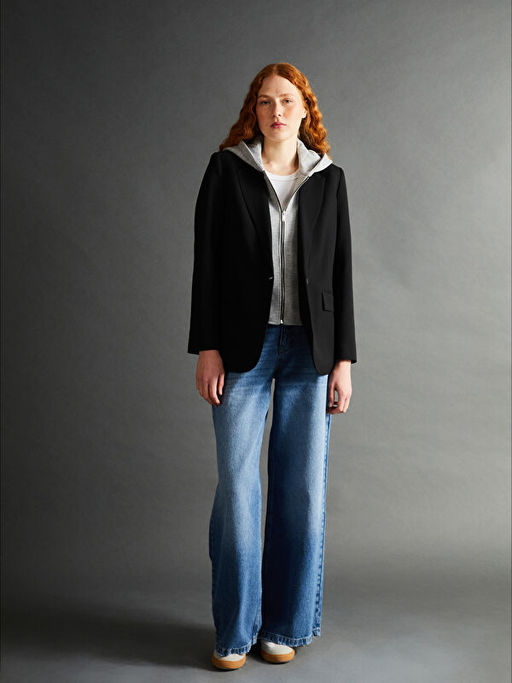 Kap??onlu Kad?n Blazer Ceket