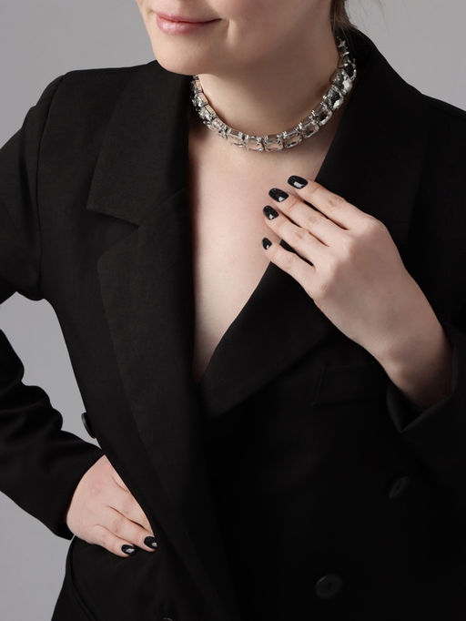 Чокер-колье Сияние соло, цвет белый в серебре, 36 см