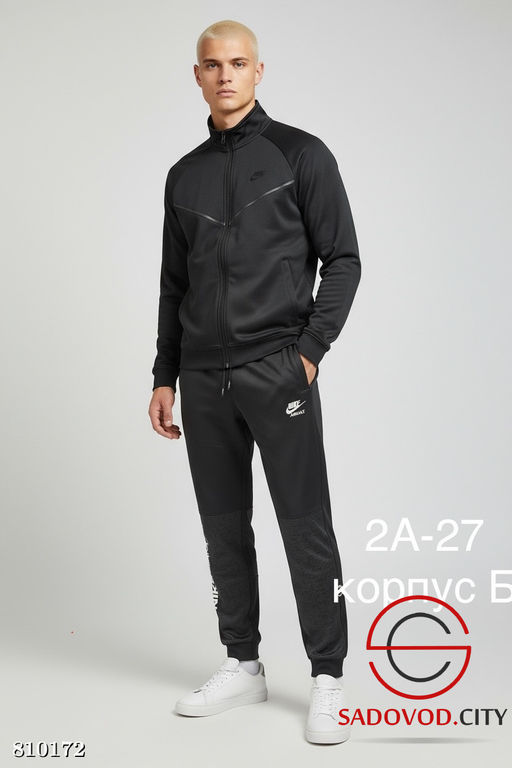 Мужской спортивный костюм на флисе