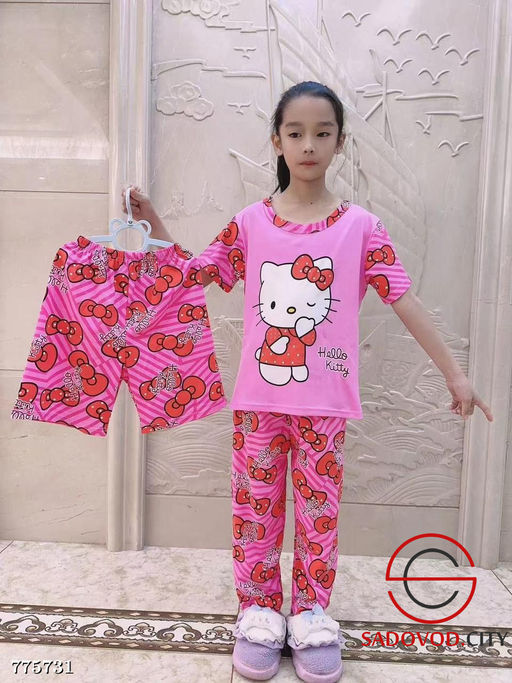 Летний детский костюм тройка