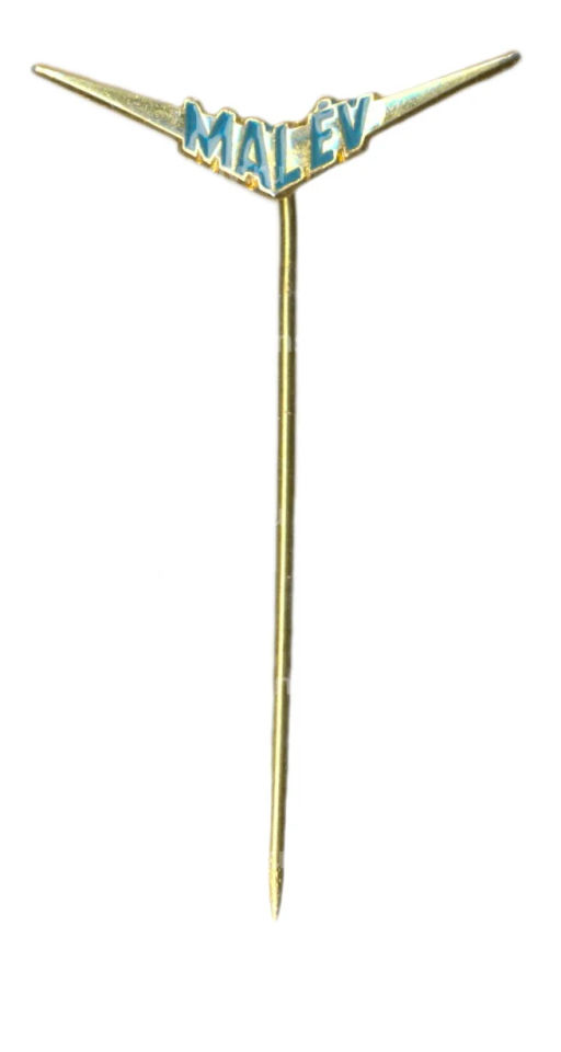 Значок рекламный авикомпания MALEV