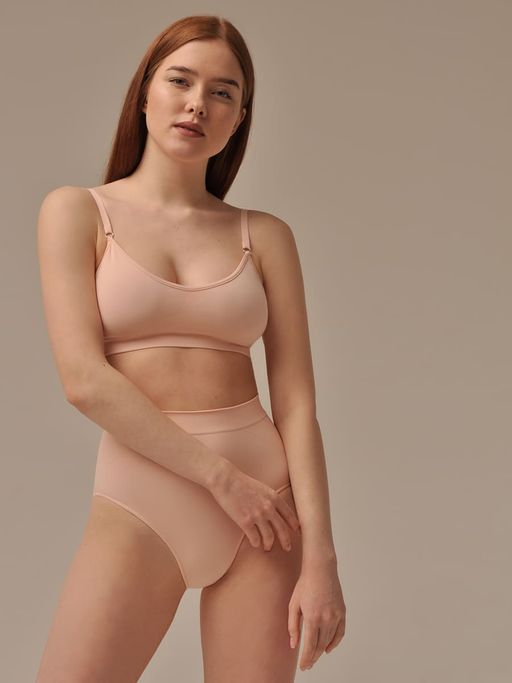 Топ на тонких регулируемых бретелях с чашечками - My фото 33