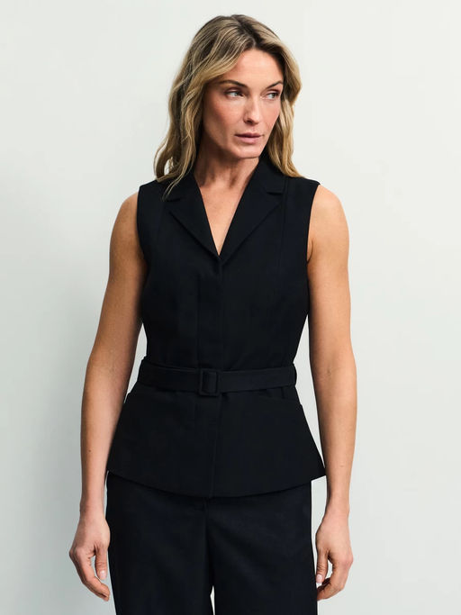 Приталенный жилет с поясом / Zarina