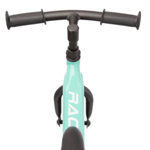 Беговел "Qplay" надувные колеса диаметром 12 дюймов