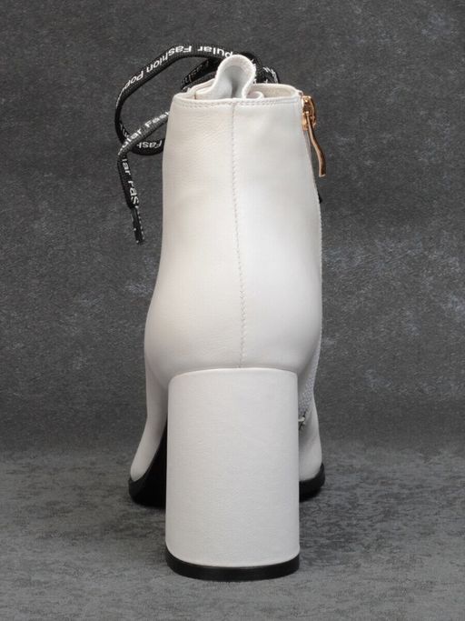 Ботинки демисезонные