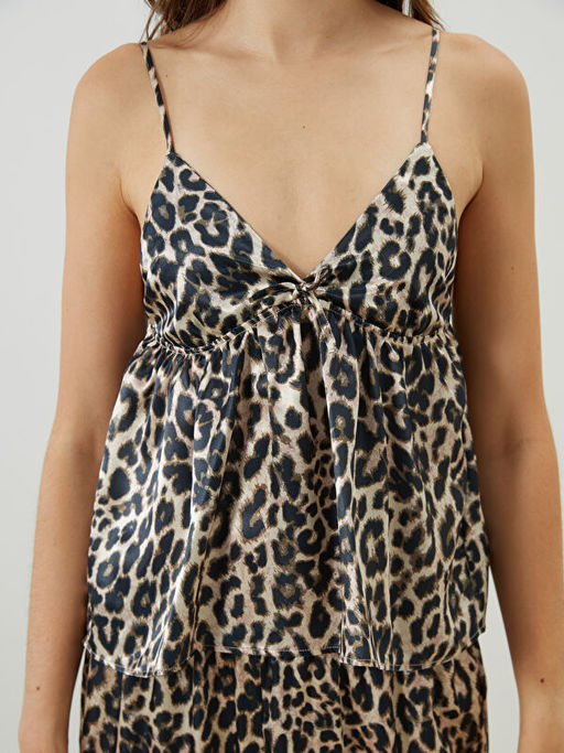 V Yaka Leopar Desenli Ask?l? Kad?n Pijama Tak?m?